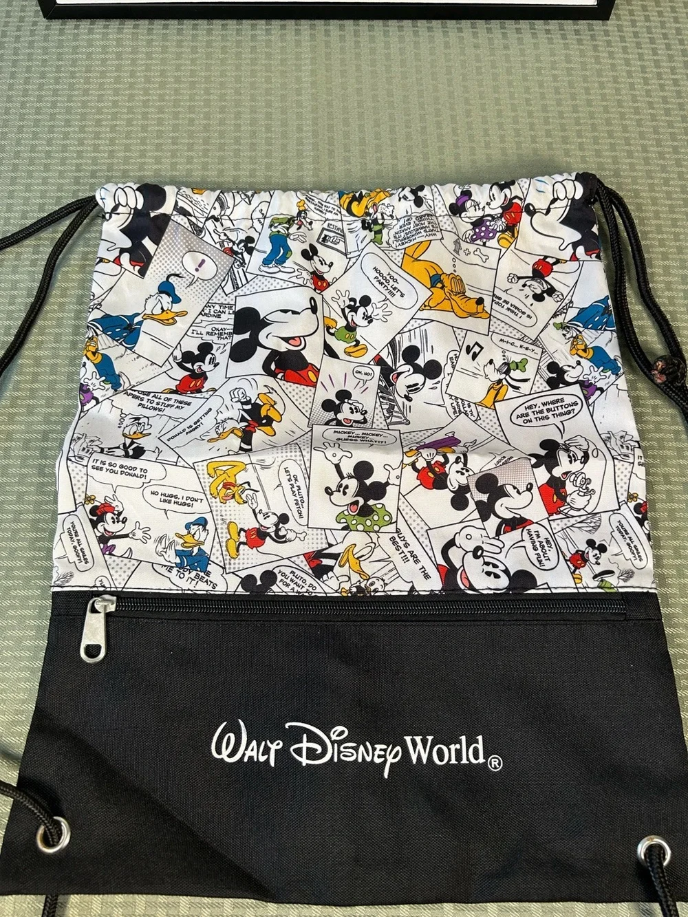 Disney Comic Drawstring Backpack-NWOT 😍❤️‍🔥